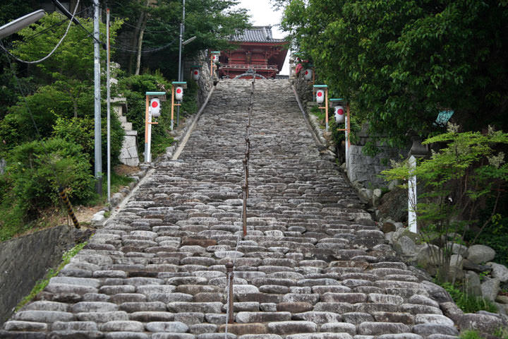 伊佐爾波神社