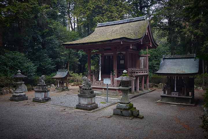 苗村神社